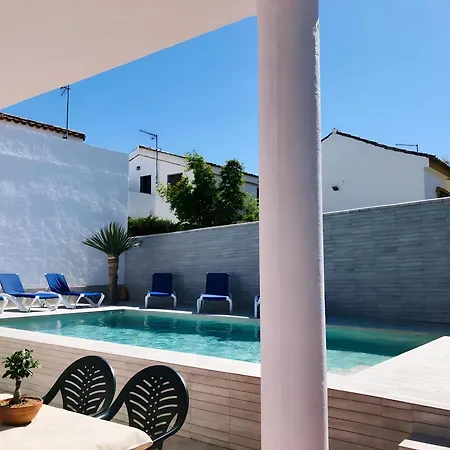 Chalet Con Piscina Privada, Bbq Y A 15 Min De La Playa - Ideal Para Familias - Es-180-50 *
